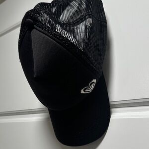 Roxy Trucker Hat